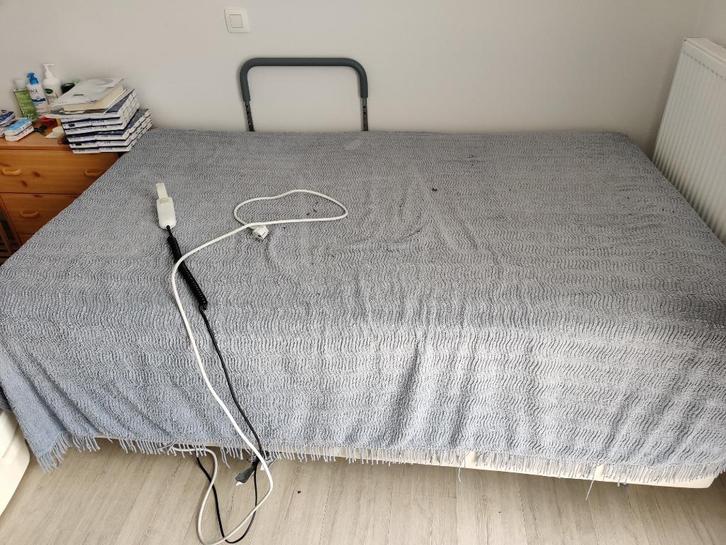 lit médicalisé large 1,20m HIGH-LOW, Divers, Matériel Infirmier, Comme neuf, Enlèvement