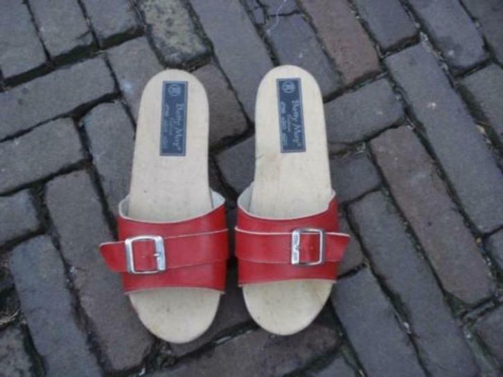 Gratis verzenden nieuwe rode leren plateau hakken mt 38, Kleding | Dames, Schoenen, Nieuw, Schoenen met hoge hakken, Rood, Verzenden