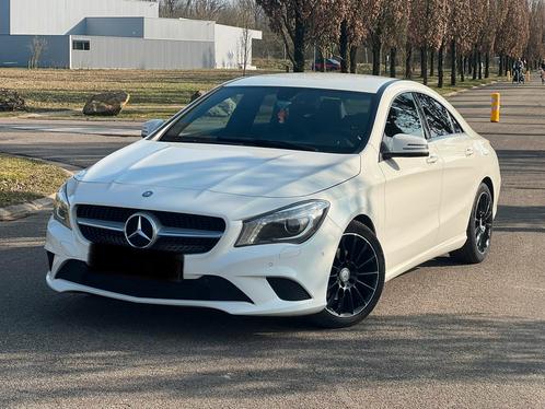 CLA 200D* AUTOMAAT*PROPER WAGEN!, Auto's, Mercedes-Benz, Bedrijf, Te koop, CLA, Airconditioning, Alarm, Bluetooth, Centrale vergrendeling