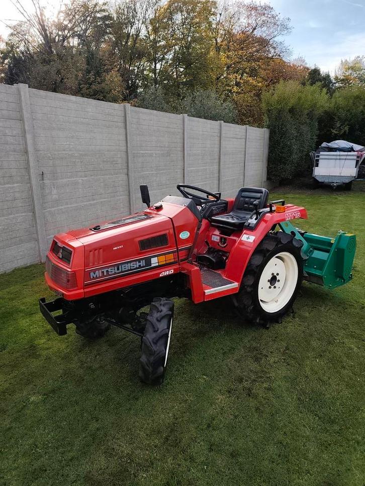 Minitractor Mitsubishi MT 16 met bekan nieuwe klepelmaaier., Zakelijke goederen, Landbouw | Tractoren, Overige merken, Ophalen