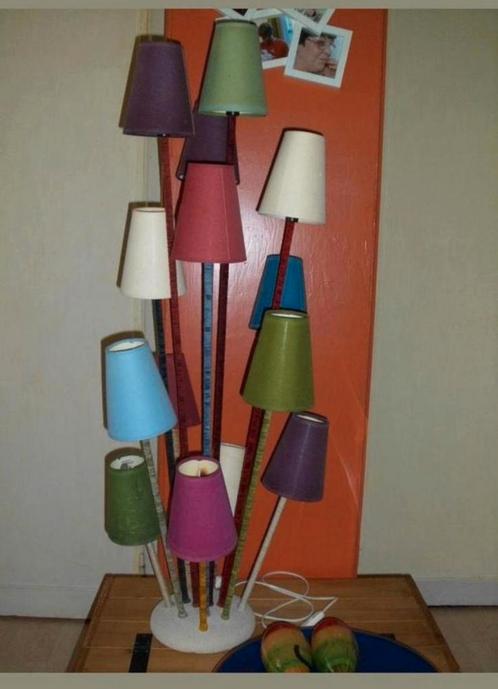 Grote Vintage Sixties Lamp, hoogte +- 113,5 cm, Huis en Inrichting, Lampen | Wandlampen, Gebruikt, Metaal, Stof, Overige materialen
