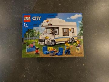 LEGO 60283 City  Vakantiecamper