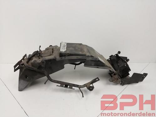 Spatbord undertray Suzuki GSX-R 1100w 1994 t/m 1996 achterka, Motoren, Onderdelen | Suzuki, Gebruikt, Ophalen of Verzenden