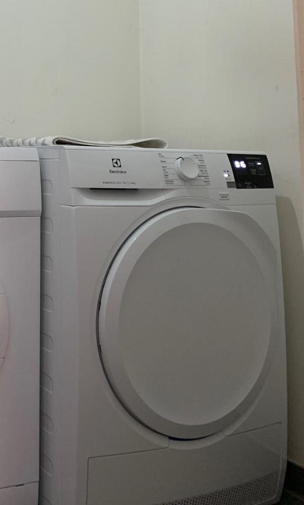 Sèche-Linge - ELECTROLUX EW7H484P, Elektronische apparatuur, Droogkasten, Zo goed als nieuw, Condens, Voorlader, 8 tot 10 kg, Minder dan 85 cm