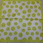 Nieuwe sjaal smiley, Vêtements | Femmes, Bonnets, Écharpes & Gants, Enlèvement, Écharpe