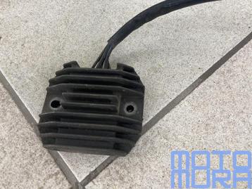 Spanningsregelaar Kawasaki ZX6R 2005 2006 636cc rectifier beschikbaar voor biedingen