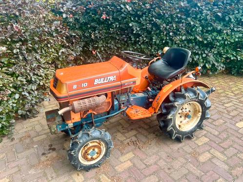 Te koop goedwerkende Kubota Bulltra B-10 mini tractor, Zakelijke goederen, Landbouw | Tractoren, tot 80 Pk, Gebruikt, Ophalen