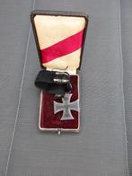 ijzeren kruis  in doosje, Ophalen of Verzenden