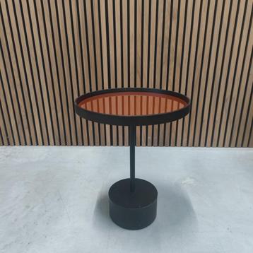 Cassina 9 occasional table - bijzettafel beschikbaar voor biedingen