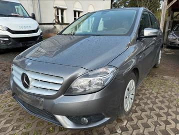 Mercedes-Benz B180 Automaat Benzine 1.6 Eerste eigenaar  beschikbaar voor biedingen