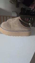 Ugg beige, Kleding | Dames, Ophalen, Beige, Zo goed als nieuw, Ugg
