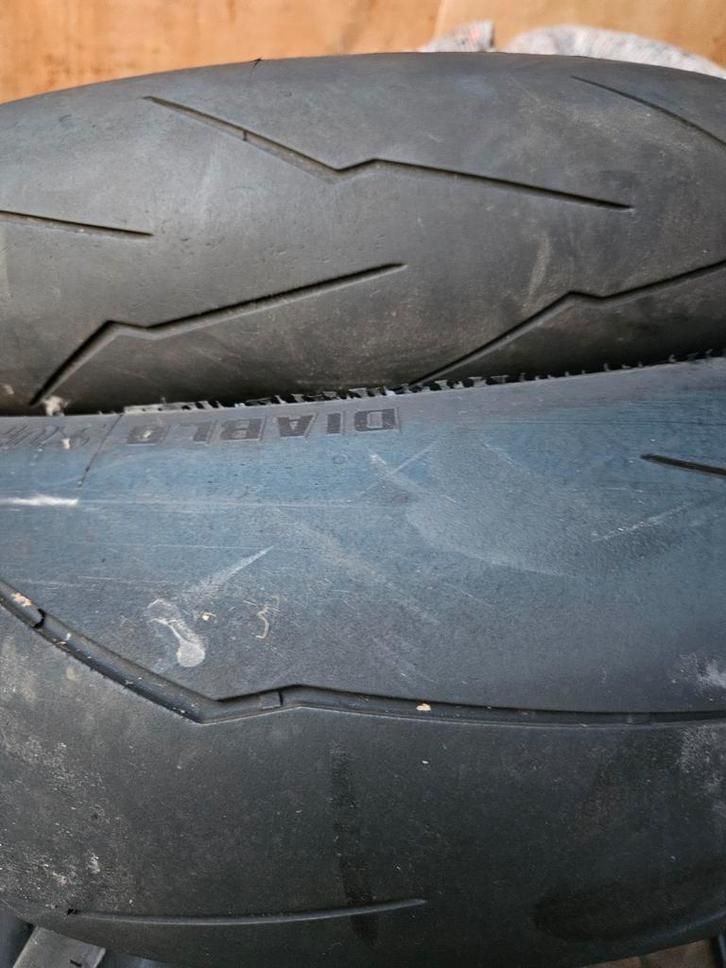 Pneus moto occasion, Motoren, Accessoires | Onderhoudsmiddelen