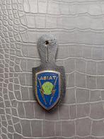 Cintre de poitrine militaire, Collections, Enlèvement ou Envoi