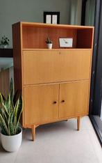 Prachtige vintage teakhouten barkast, Teakhout, Ophalen of Verzenden, Zo goed als nieuw, Met deur(en)