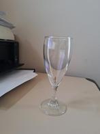 champagneglas, Ophalen of Verzenden, Zo goed als nieuw