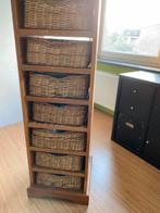 Kastje met rieten mandjes 8 stuks, Ophalen, Minder dan 50 cm, Gebruikt, 5 laden of meer