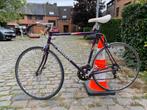 Vélo course vintage peugeot, Fietsen en Brommers, Fietsen | Oldtimers, Ophalen