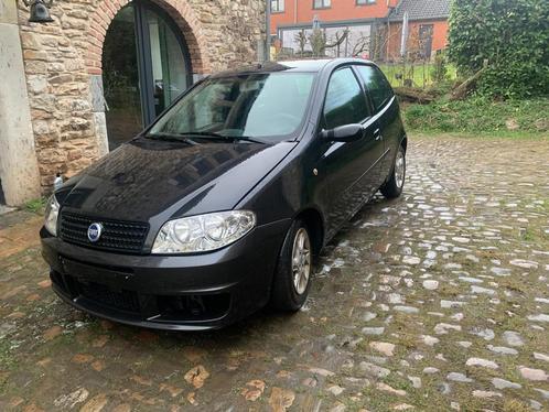 Fiat punto, Auto's, Fiat, Particulier, Punto, Diesel, Berline, 3 deurs, Handgeschakeld, Overige kleuren, Grijs, Ophalen