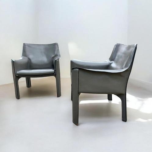 set 2x Mario bellini CAB armchair Lounge model 414 Cassina, Antiek en Kunst, Antiek | Meubels | Stoelen en Sofa's, Ophalen of Verzenden