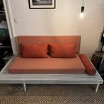 Moderne zetel, Huis en Inrichting, Zetels | Zetels, Ophalen, Zo goed als nieuw