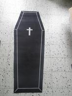 tapijt in vorm doodskist met kruis voor halloween, Ophalen of Verzenden, Zo goed als nieuw, Overige typen