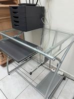 Bureau, Ophalen, Zo goed als nieuw, Bureau