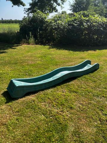 Groene glijbaan - 3meter beschikbaar voor biedingen
