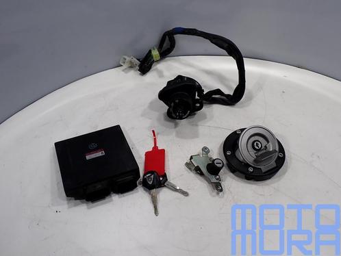 Slotenset voor de Yamaha MT 09 Tracer 2015 - 2017 MT09 MT-09, Motoren, Onderdelen | Overige, Ophalen of Verzenden