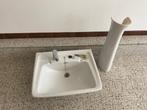 évier céramique avec pied et robinet mitigeur, Maison & Meubles, Salle de bain | Meubles de Salle de bain, Enlèvement, Utilisé