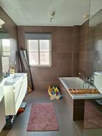 Te geef badkamerkasten (zonder lavabo), Ophalen