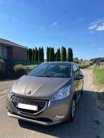 Mooie Peugeot 208 te koop, Auto's, Voorwielaandrijving, Euro 5, Stof, Zwart