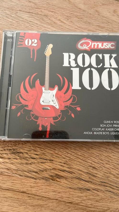 Q Music Rock 100 vol 2 (2CD), CD & DVD, CD | Rock, Comme neuf, Enlèvement ou Envoi