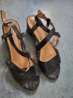 Schoenen te KOOP. REGIO LIMBURG ZOMER COLLECTIE, Kleding | Dames, Ophalen, Zo goed als nieuw