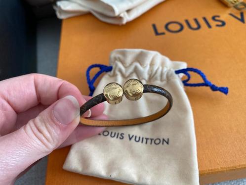 Bracelets louis Vuitton, Handtassen en Accessoires, Armbanden, Zo goed als nieuw, Leer, Bruin, Ophalen of Verzenden