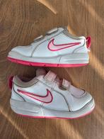 Nike sneakers meisjes, Kinderen en Baby's, Kinderkleding | Schoenen en Sokken, Ophalen, NIKE, Gebruikt, Meisje