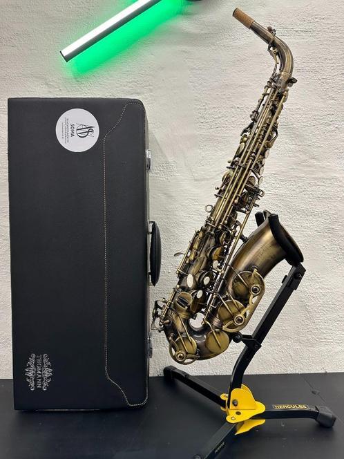 Thomann TAS-350 Saxophone Alto Antique, Musique & Instruments, Instruments à vent | Saxophones, Comme neuf, Alto, Avec valise