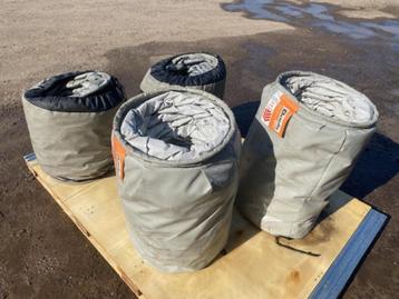 4 GEISOLEERDE LUCHTSLANGEN 6M LANG 450MM DIA beschikbaar voor biedingen