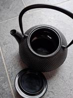 Gietijzer theekan. Kleur zwart. Nieuwe, Ophalen
