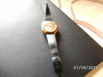 Een herenhorloge 'merk Union" beschikbaar voor biedingen