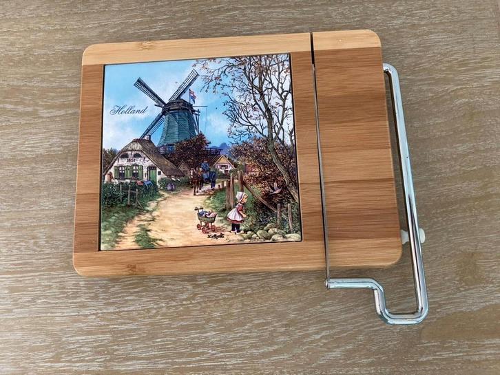 Delftware collection kaassnijder/ kaasplankje, Huis en Inrichting, Keuken | Keukenbenodigdheden, Zo goed als nieuw, Ophalen of Verzenden