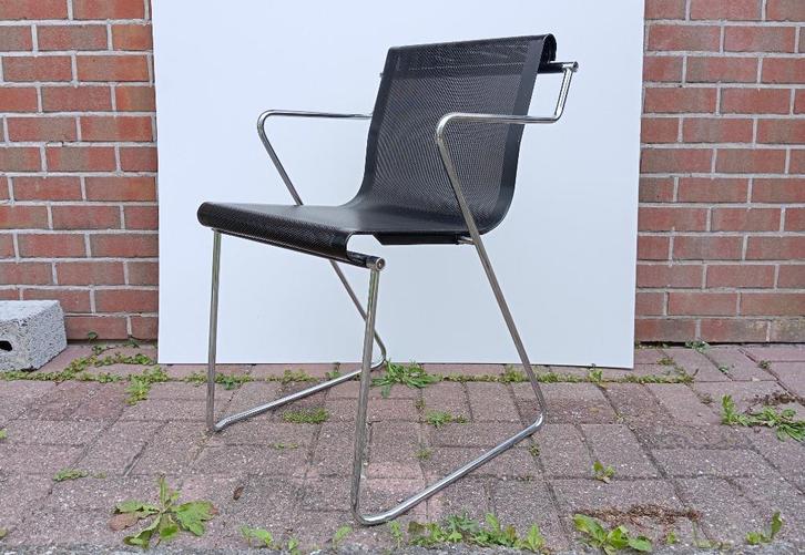 2 design stoelen MONOPOLI PIETRO AROSIO Italiaans, Huis en Inrichting, Stoelen, Gebruikt, Twee, Metaal, Zwart, Ophalen