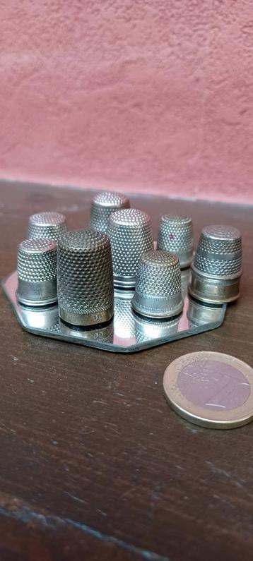 Collection  de des à coudre anciens, Enlèvement, Utilisé, Autres matériaux