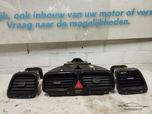 Luchtrooster set Volkswagen Sirocco 1Q0819735C/1Q0819710B/1Q, Auto-onderdelen, Dashboard en Schakelaars, Volkswagen, Gebruikt