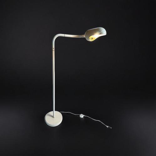 Vintage vloerlamp industrieel design, Huis en Inrichting, Lampen | Vloerlampen, Gebruikt, 100 tot 150 cm, Metaal, Ophalen