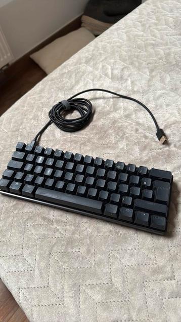 Steelseries Apex Pro Mini beschikbaar voor biedingen