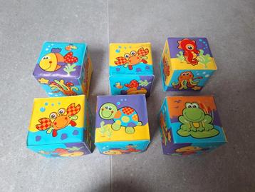 Badspeelgoed - blokken beschikbaar voor biedingen