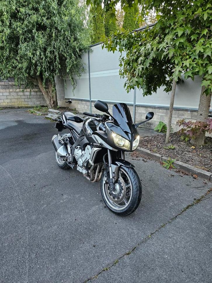 Yamaha FZ1 S | Avec ABS | 2008 | 56k km, Motos, Motos | Yamaha, Particulier, Naked bike, plus de 35 kW, 4 cylindres, Permis Moto A