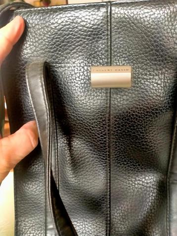 Zwarte handtas met lange riem Laurent David beschikbaar voor biedingen