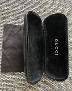 Étui à lunettes Gucci avec tissu, Envoi, Utilisé