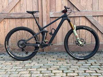 Canyon Strive CFR XL beschikbaar voor biedingen